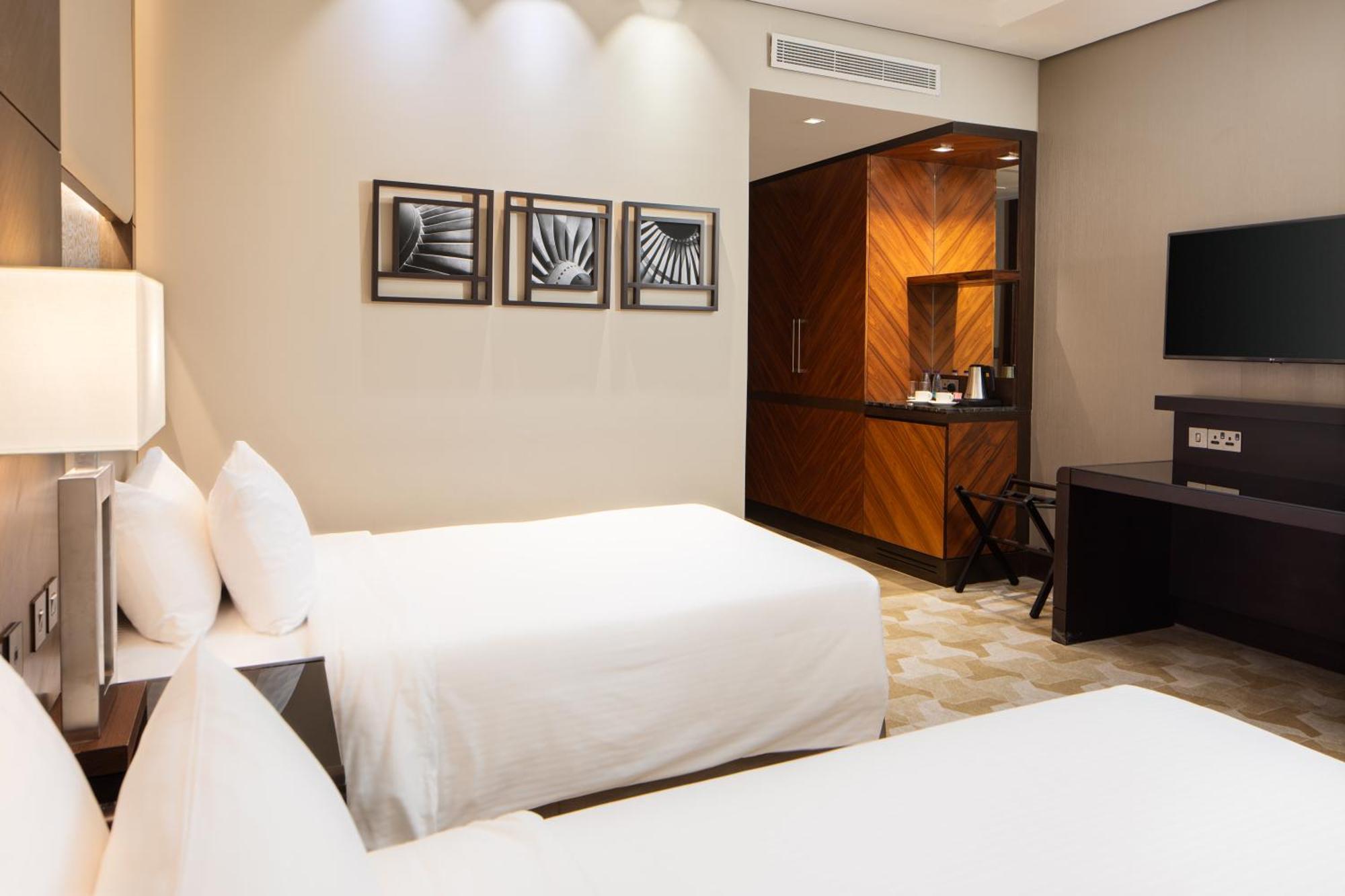 Aerotel - Transit In Terminal 1 Hotel *